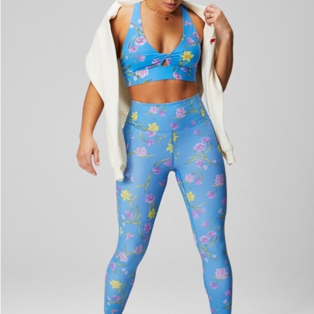 Fabletics NEW Daffodil Dream Activewear Set Sz XXL